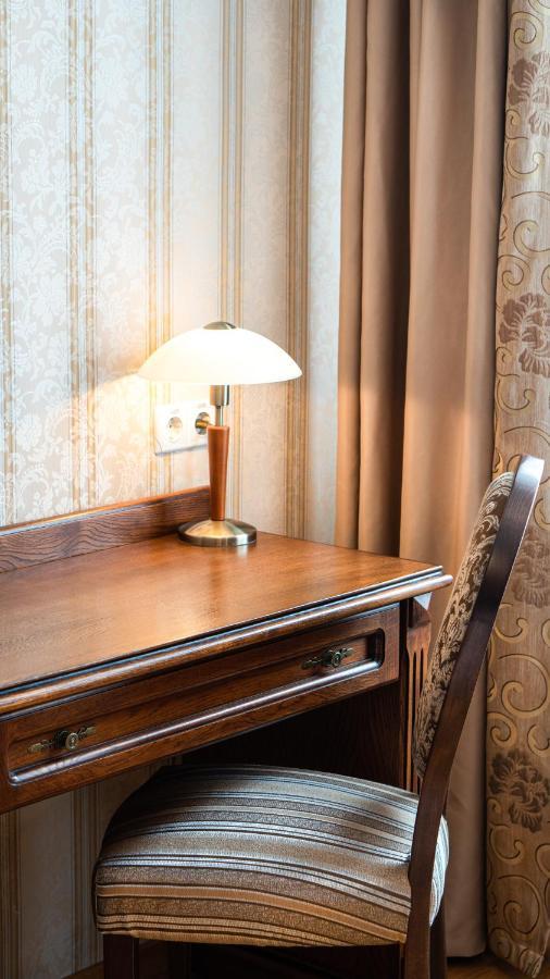 Hotel Lviv Ngoại thất bức ảnh