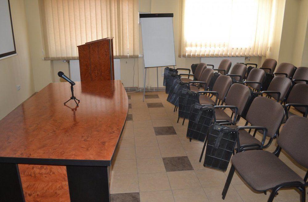 Hotel Lviv Ngoại thất bức ảnh