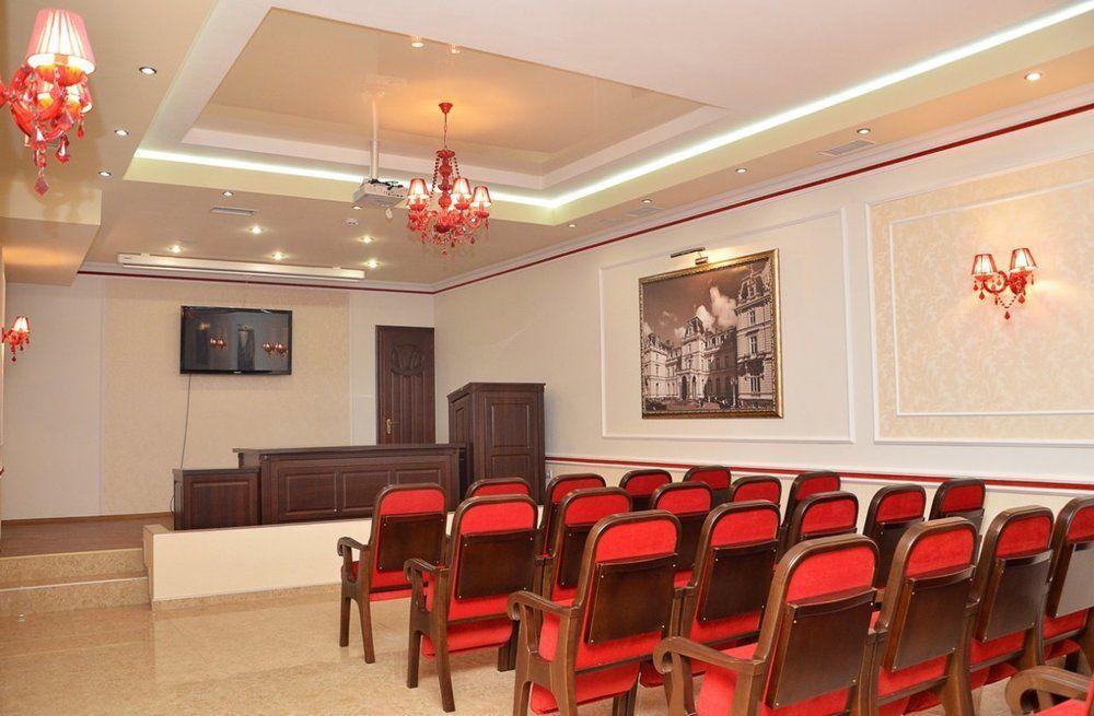 Hotel Lviv Ngoại thất bức ảnh