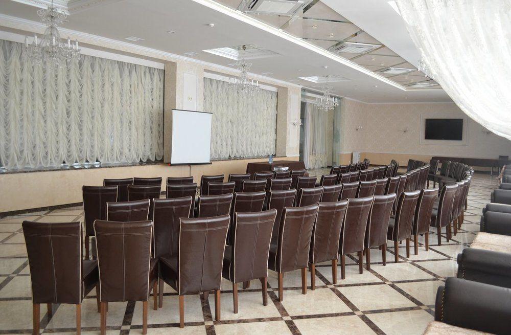 Hotel Lviv Ngoại thất bức ảnh